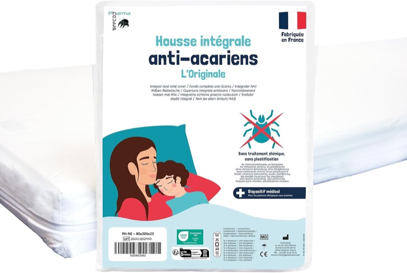 Funda integral antiácaros PharmaHousse en su envase, fabricada en Francia